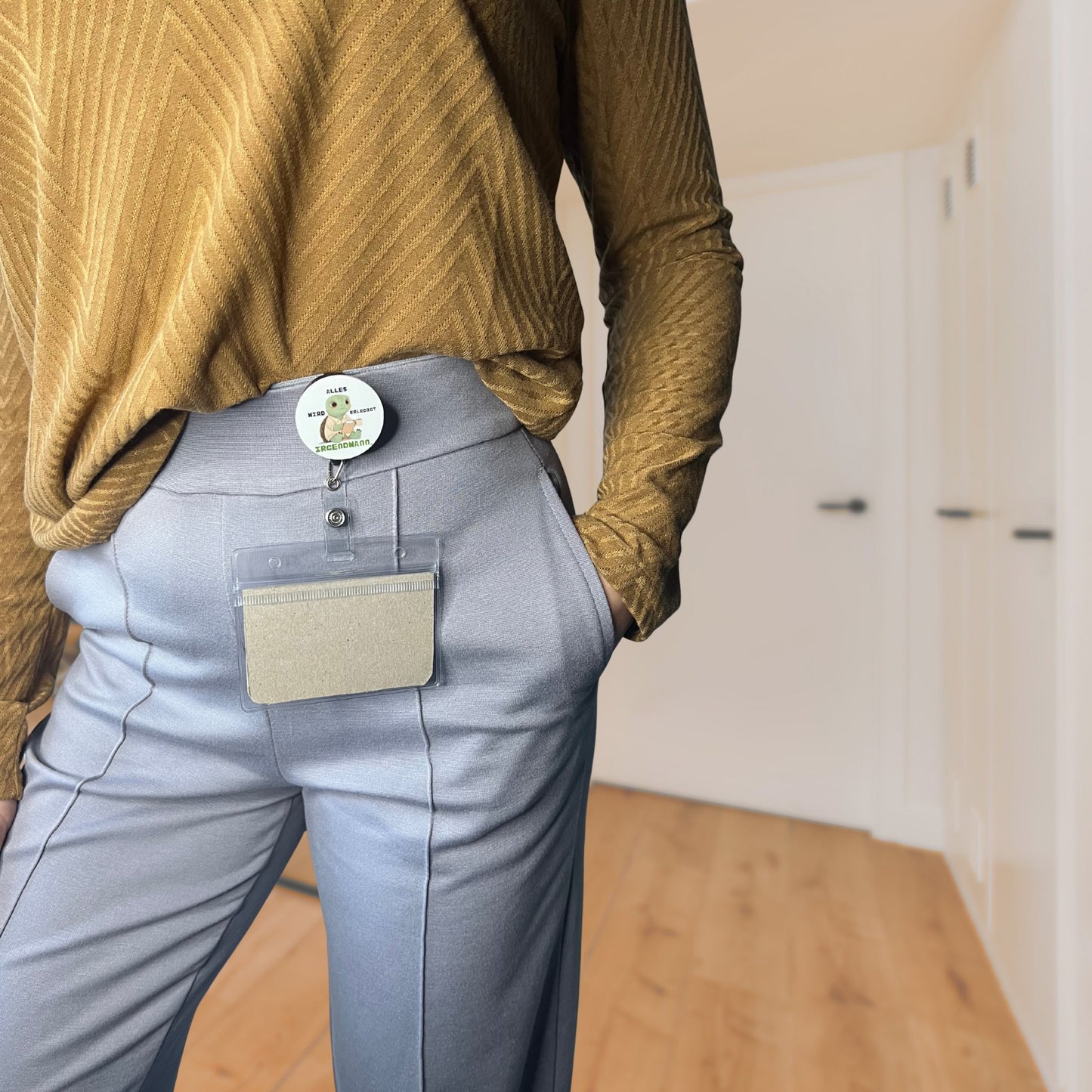 Ausweishalter Starterpack – inkl. wechselbarem Design "Irgendwann"