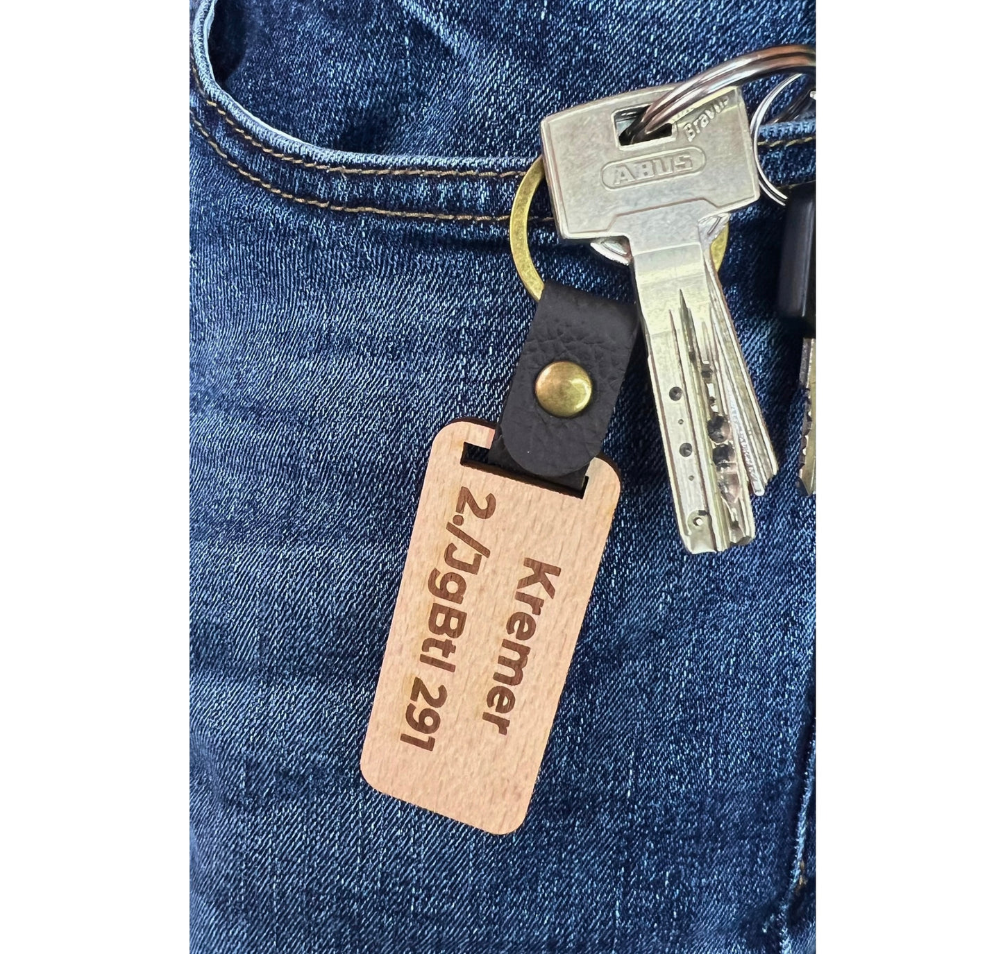 Schlüsselanhänger aus Holz - "Bundeswehr“ (personalisierbar)