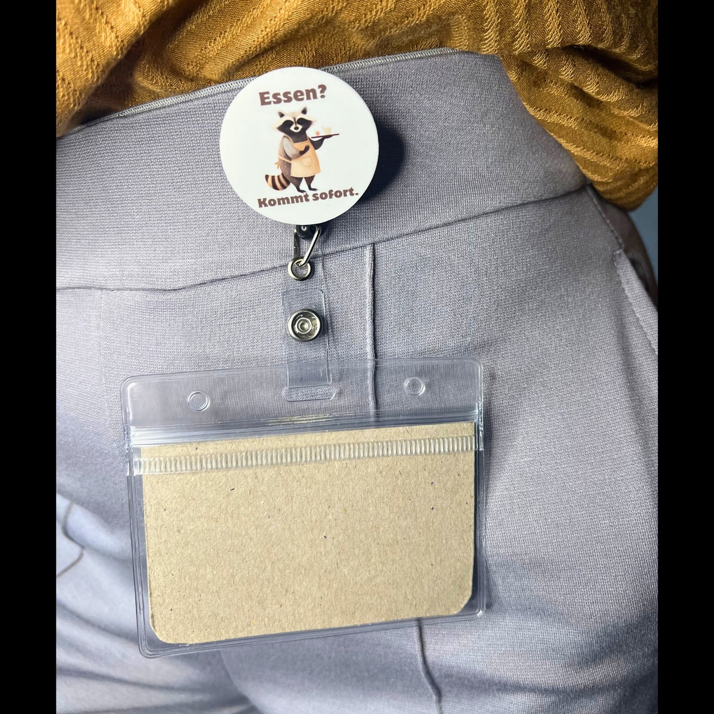 Ausweishalter Starterpack – inkl. wechselbarem Design "Essen"